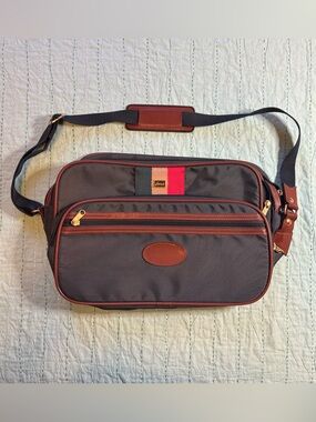 Vintage Lark Travel Flight Bag Nylon Faux Leather Trim Multi Pocket 1980s